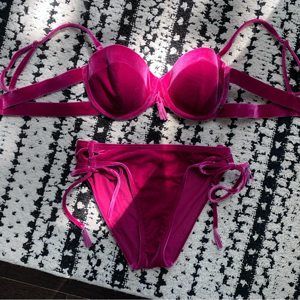 La Vie En Rose Fucshia Pink Velour Push-Up Bikini